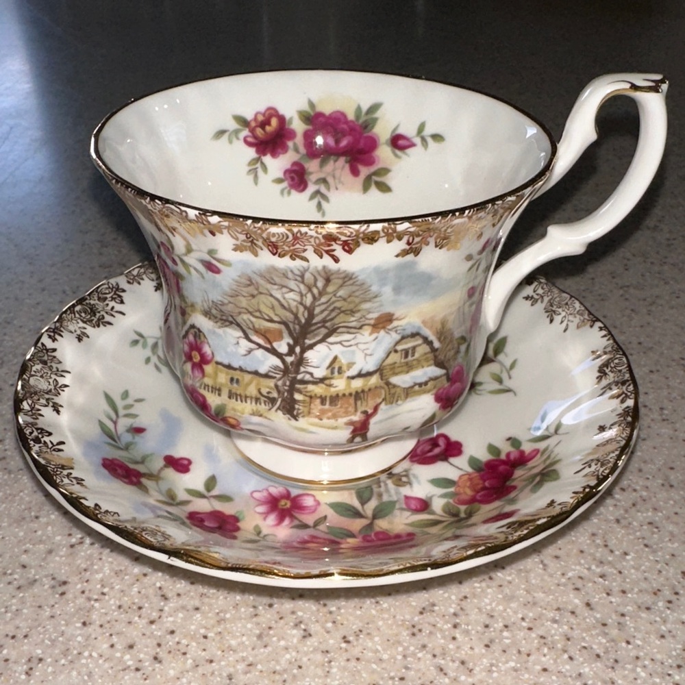 Royal Albert Four Seasons Series WINTER Country Scenes 2 piece set Teacup plate
